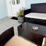 For 9 People Ferienhaus *